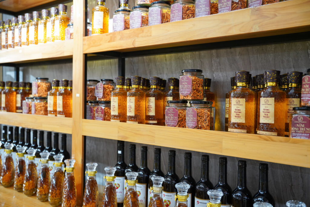 Kinh nghiệm mua đặc sản Đà Lạt giúp bạn chọn quà đúng chuẩn