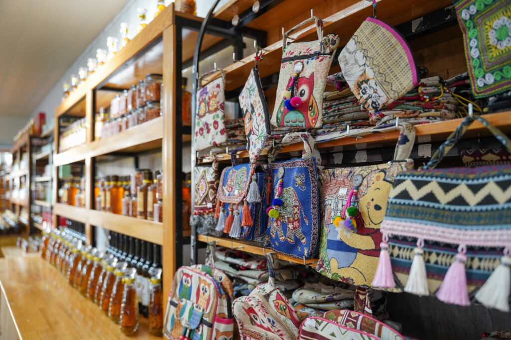 Kinh nghiệm mua đặc sản Đà Lạt giúp bạn chọn quà đúng chuẩn