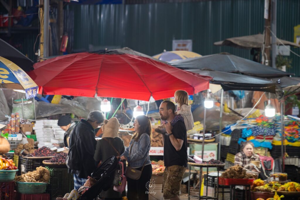 Du lịch Đà Lạt dịp cuối năm, mùa của sương, hoa và lễ hội