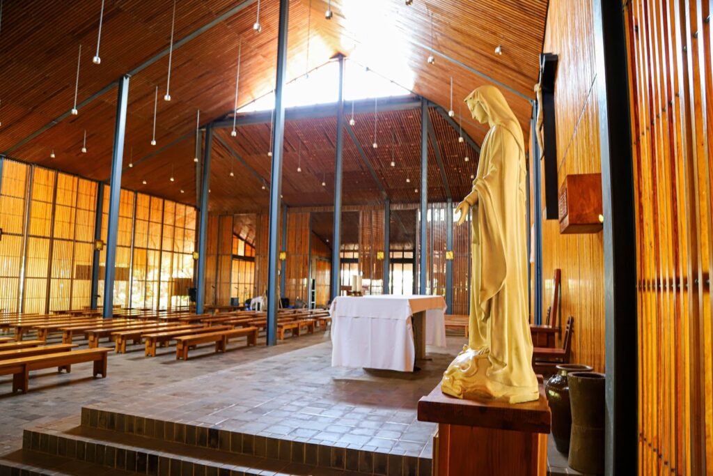 10 nhà thờ đẹp nhất đà lạt