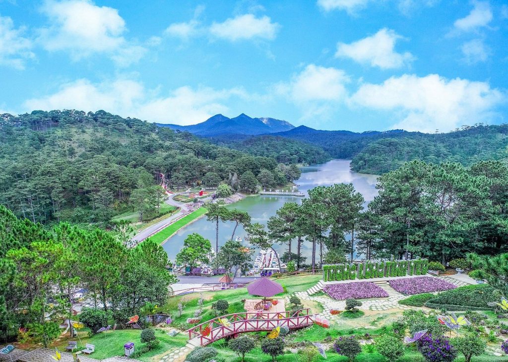 Khám phá 10 khu du lịch có nhà hàng và cafe tại Đà Lạt được yêu thích nhất