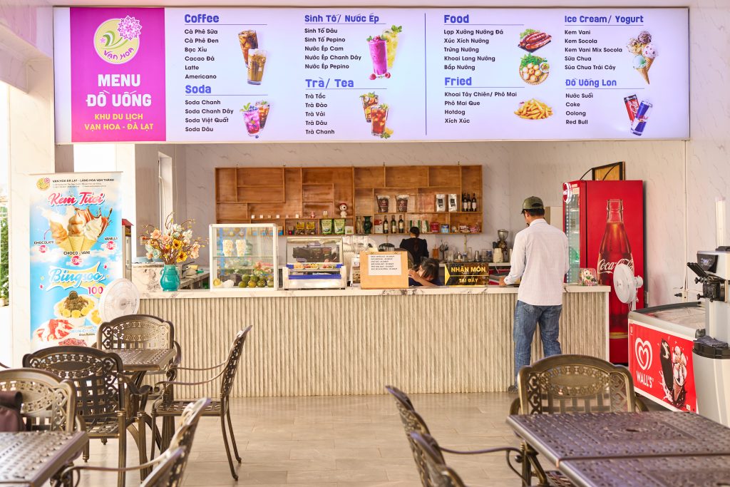 Trải nghiệm ngay những góc check-in mới nhất tại Vạn Hoa Đà Lạt