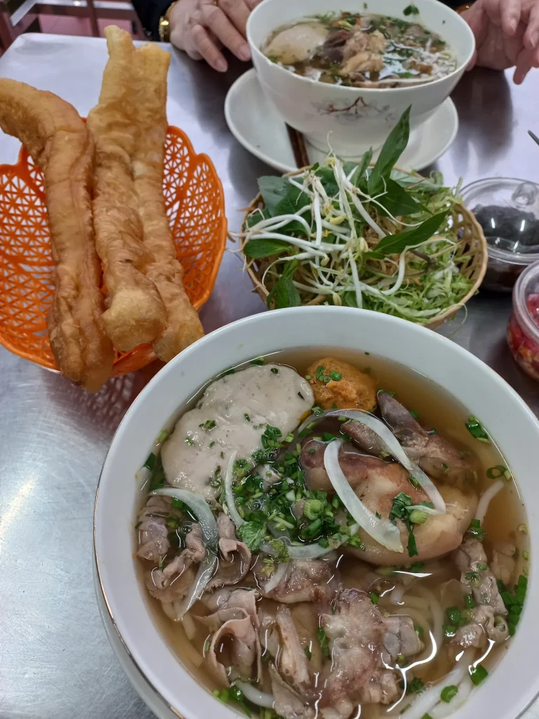 Top 25 quán ăn trưa ngon ở Đà Lạt